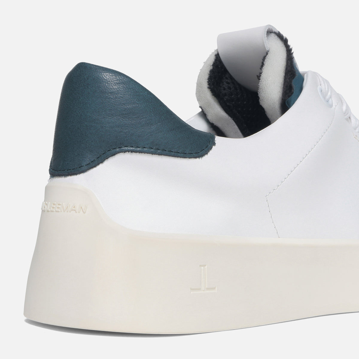 Palisades White green